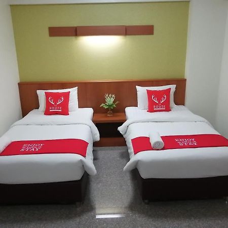 The Route Sriracha Hotel And Residence Ban Laem Chabang Εξωτερικό φωτογραφία