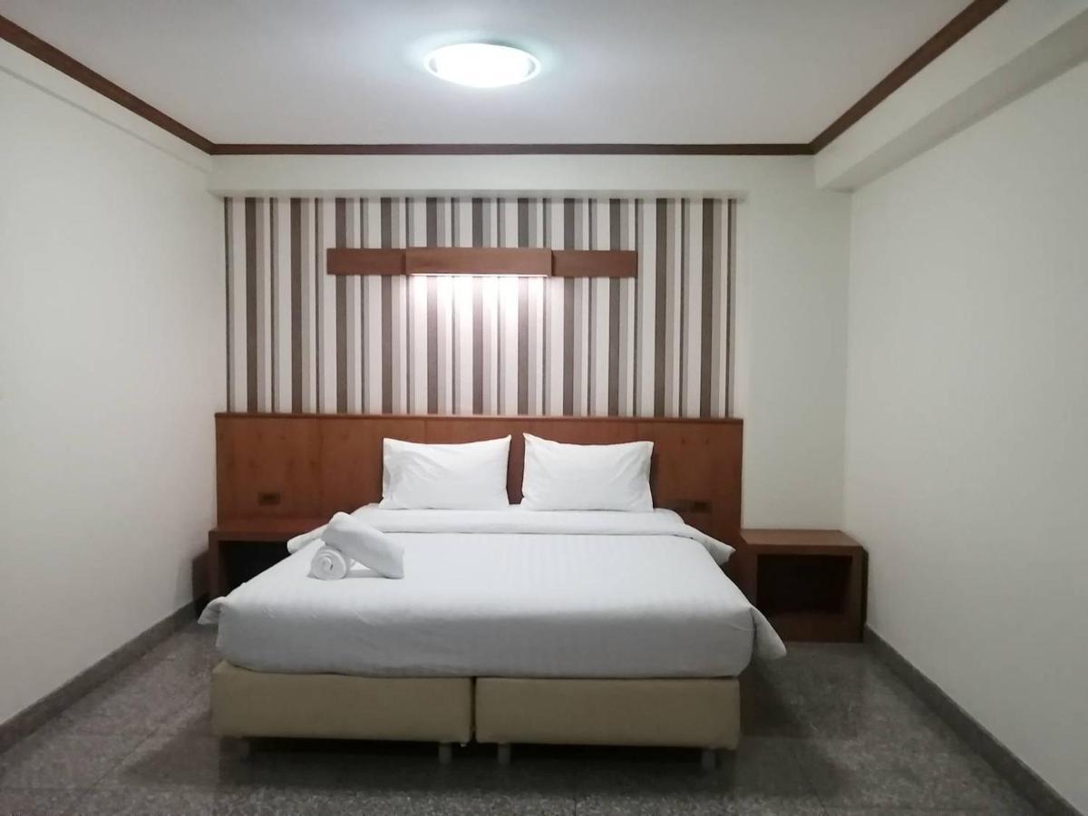 The Route Sriracha Hotel And Residence Ban Laem Chabang Εξωτερικό φωτογραφία