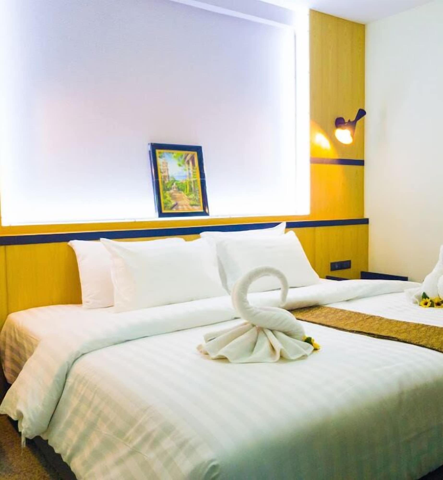 The Route Sriracha Hotel And Residence Ban Laem Chabang Εξωτερικό φωτογραφία