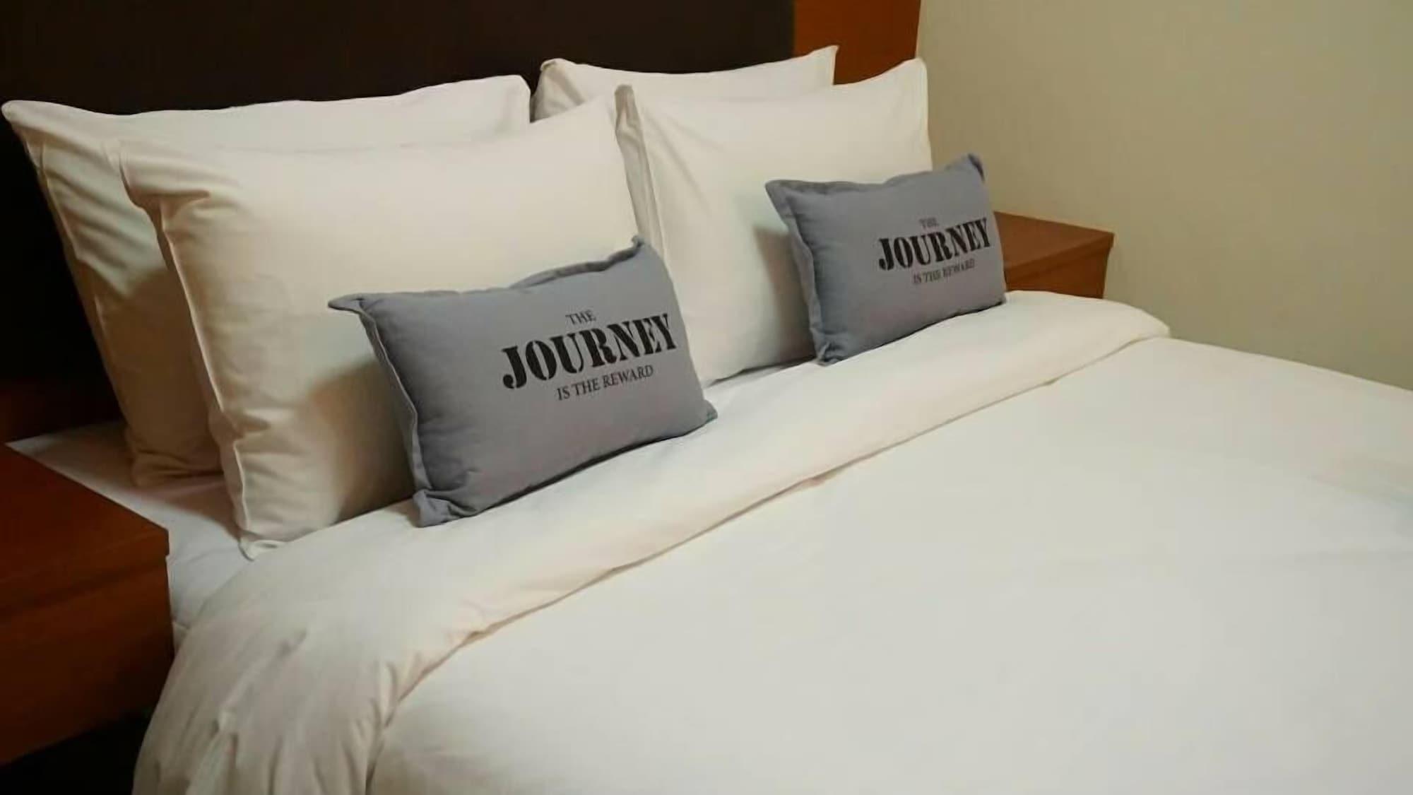The Route Sriracha Hotel And Residence Ban Laem Chabang Εξωτερικό φωτογραφία